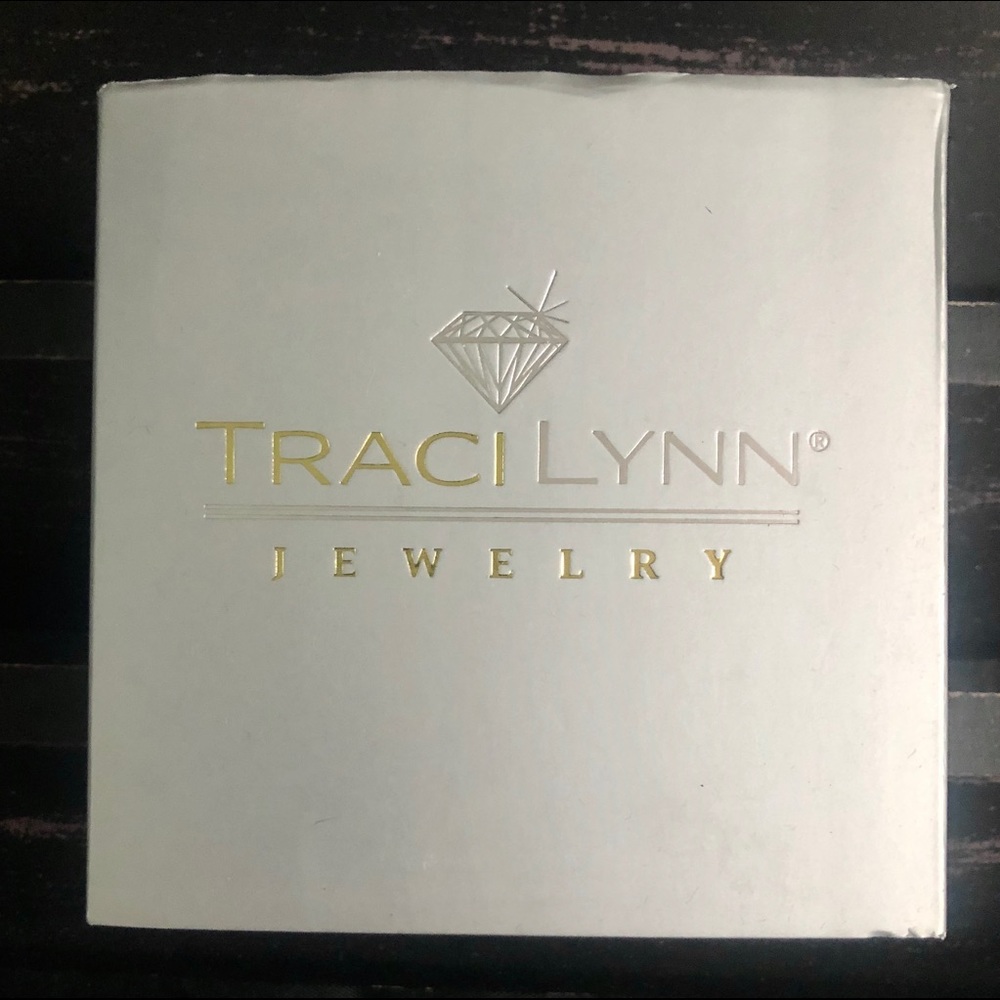 TRACI LYNN Crystal Drop Chain Link Bracelet - Picture 2 of 3